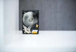 Seagate Hızlı ve Güvenilir Depolama: LaCie Rugged SSD ile Verilerinizi Güvende Tutun