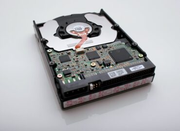 Ultrastar DC HC330: 10 TB Kapasiteli Sunucu ve Veri Merkezi HDD